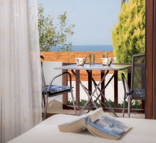 Amazing villas in Crete - Villa Argiris - Sea view from the bedroom