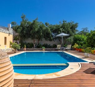 Amazing villas in Crete - Villa Myrrini - Swimming pool