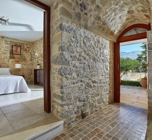 Lower Level Bedroom with Garden View 